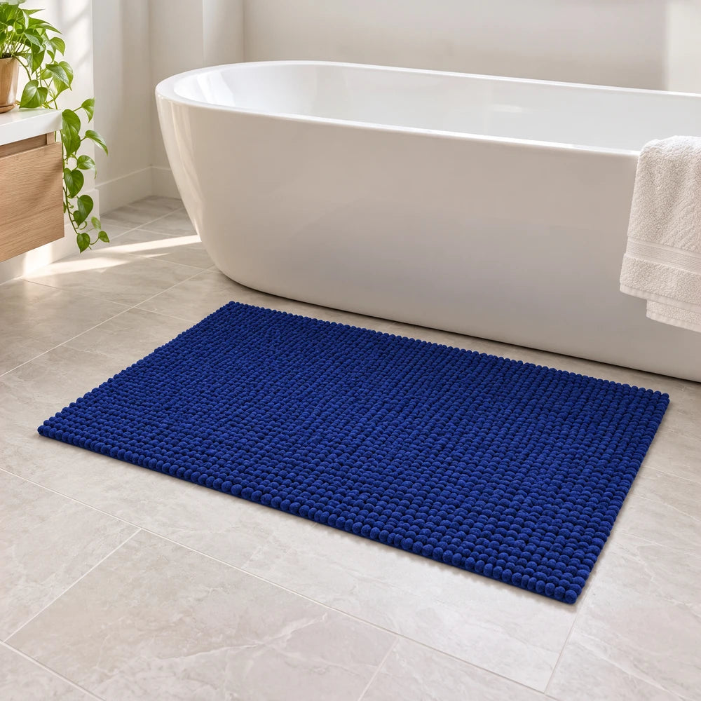 Pierre Cardin Chenille Mat in deep blue, 50 x 80 cm, plush chenille texture for bathroom floors.