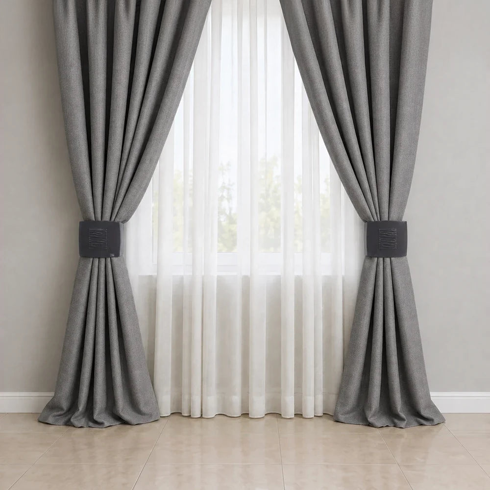 Plastic Gio Curtain Holdback